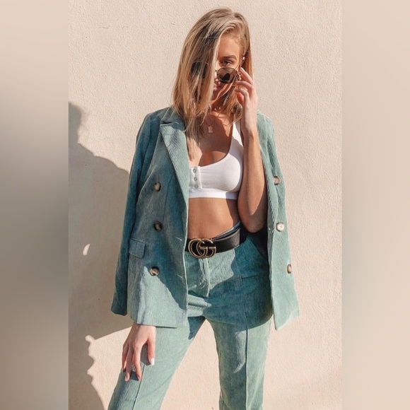 New with Tags- Seven Wonders the Label-Pistachio Corduroy Blazer - Picture 3 of 8